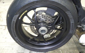 DUCATI STREETFIGHTER V4 S 2023
