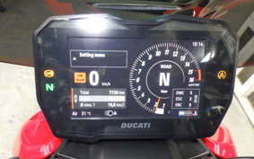 DUCATI STREETFIGHTER V4 S 2024