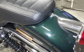 HARLEY FXDL 1580 2015