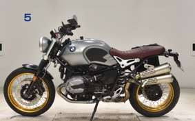 BMW R NINE T SCRAMBLER 2024