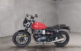 TRIUMPH STREET TWIN 900 2020 DAD74G