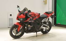HONDA CBR600RR GEN 3 2011 PC40