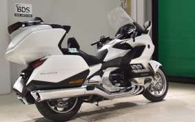 HONDA GL 1800 GOLD WING TOUR DCT 2021 SC79