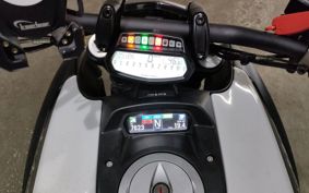 DUCATI DIAVEL CARBON 2014 G105JA