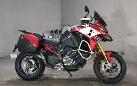 DUCATI MULTI STRADA V4S PIE KUSUPI-KU 2024 6A01AA