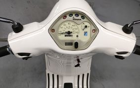 VESPA LX125IE M68100