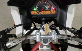 HONDA VTR 250 F MC33