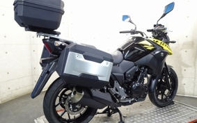 SUZUKI STROM 250 DS11A