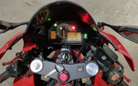 HONDA CBR600RR PC37