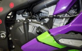 KAWASAKI ZX-25R ZX250E