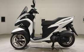 YAMAHA TRICITY 125 SE82J