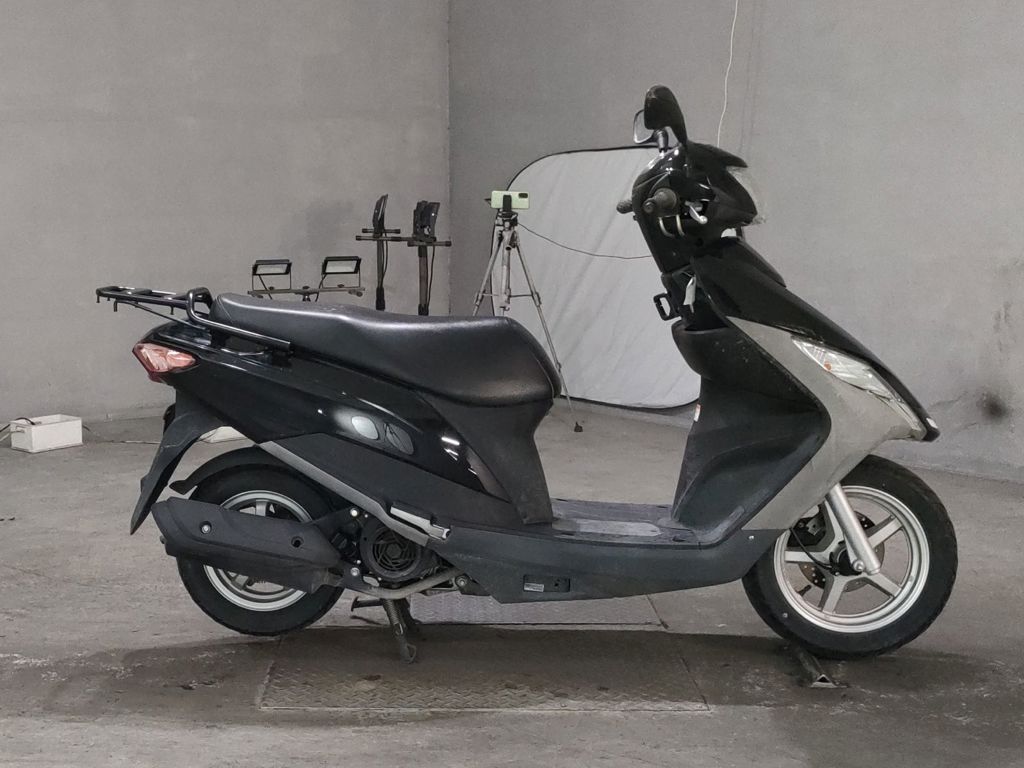 Фото Suzuki ADDRESS V125 с японского аукциона