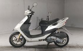 SUZUKI ZZ CA1PB