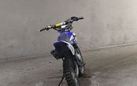 YAMAHA TT-R125 LW CE07