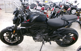DUCATI 937 MONSTAR + 2022 4M00