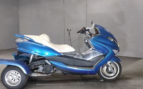 OTHER  TRIKE 200CC ..