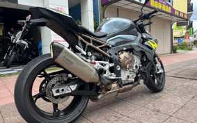 BMW S1000R 2024 0E51