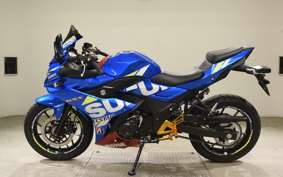 SUZUKI GSX250RA 2014