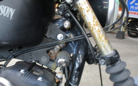 HARLEY XL883N 2015 LE2