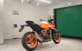 KTM 1290 SUPER DUKE R 2023