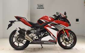 HONDA CBR250RR MC51