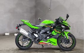 KAWASAKI  NINJA ZX-4RR ZX400P