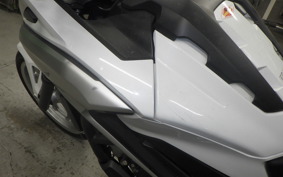 HONDA NC750X LD 2017 RC90