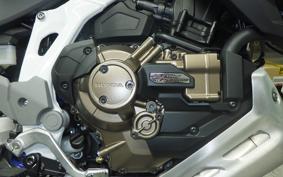HONDA CRF1100L AFRICA TWIN DCT 2026 SD15