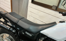 YAMAHA TW225 DG09J