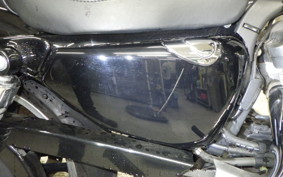 HARLEY XL883LI 2011