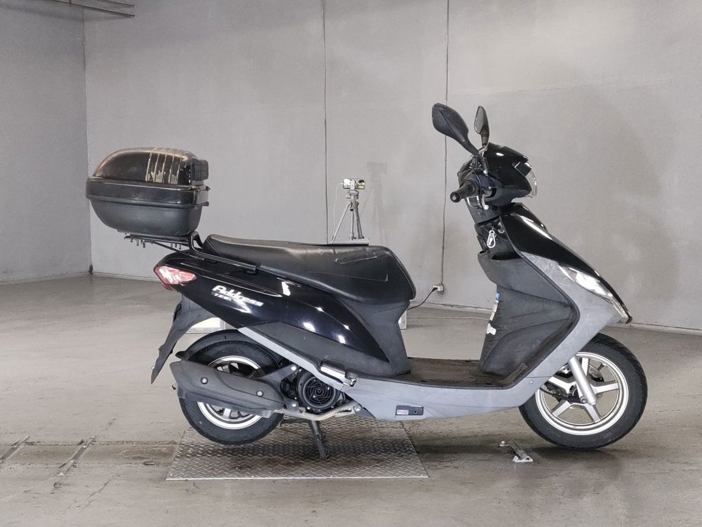 Фото Suzuki ADDRESS V125 с японского аукциона