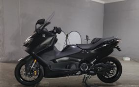 YAMAHA T-MAX 560 SJ19J