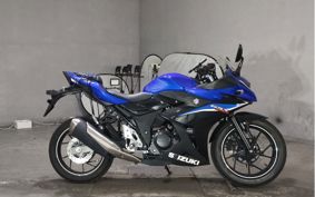 SUZUKI GSX250 R DN11A