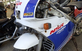 HONDA NSR250R MC18
