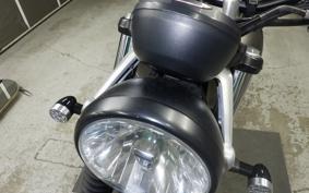 TRIUMPH STREET TWIN 2020