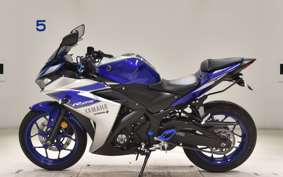 YAMAHA YZF-R25 2025 RG10J
