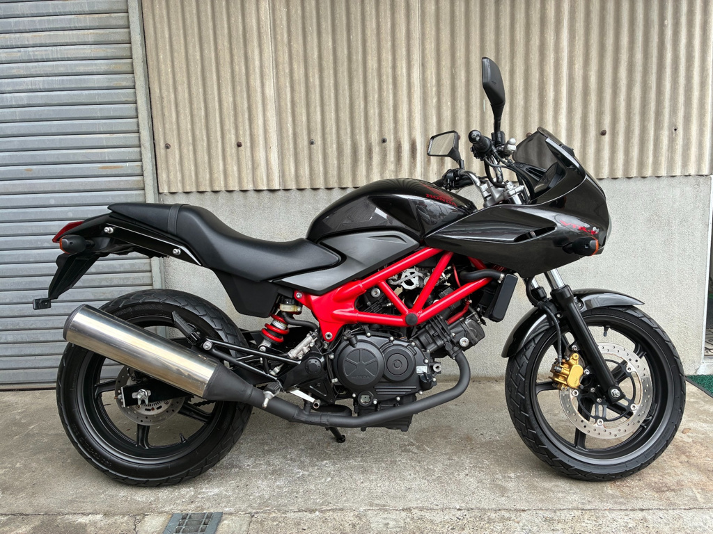Фото Honda VTR 250 F 2013 с японского аукциона