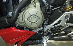 DUCATI STREETFIGHTER V4 S 2020