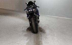 SUZUKI GSX-R750 CF111