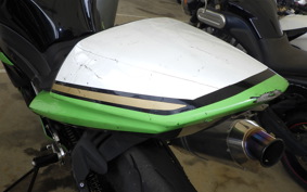 KAWASAKI NINJA ZX-6R