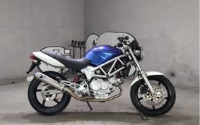 HONDA VTR 250 MC33