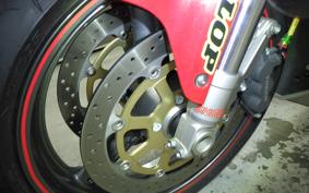 SUZUKI GSX-R750 1998