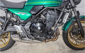 KAWASAKI Z650 RS 2023 ER650M