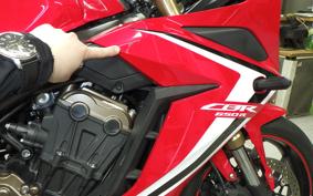 HONDA CBR650R 2020 RH03