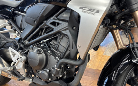 HONDA CB250R MC52