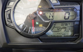 SUZUKI Vｽﾄﾛｰﾑ650XTA 2024 C733M