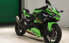 KAWASAKI ZX-4RR ZX400P