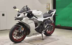 KAWASAKI NINJA ZX-6R A 2025 ZX636J