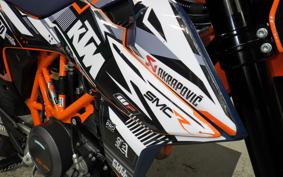 KTM 690 SMC R 2025