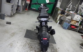 HUSQVARNA SVARTPILEN 125